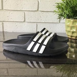 Adidas Boys’ Duramo Slip On Sandals Black/White
